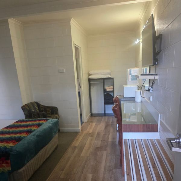 Twin Rooms A & A Motel And Lodge
